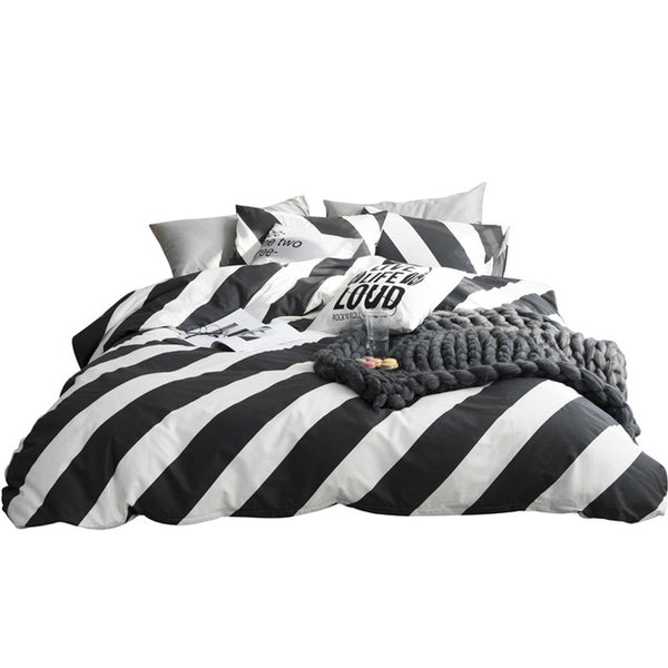 The letter printing duvet cover pillowcase