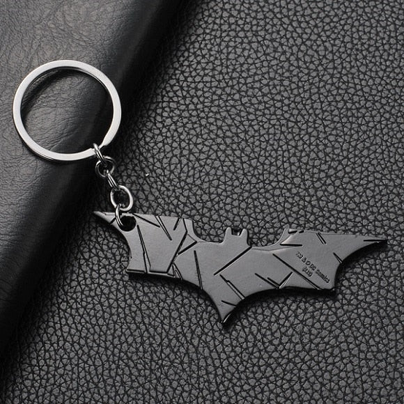 2019 NEW Marvel Avengers Thor's Hammer Mjolnir Keychain Captain America Shield Hulk Batman Mask KeyChain Keyrings Drop Wholesale